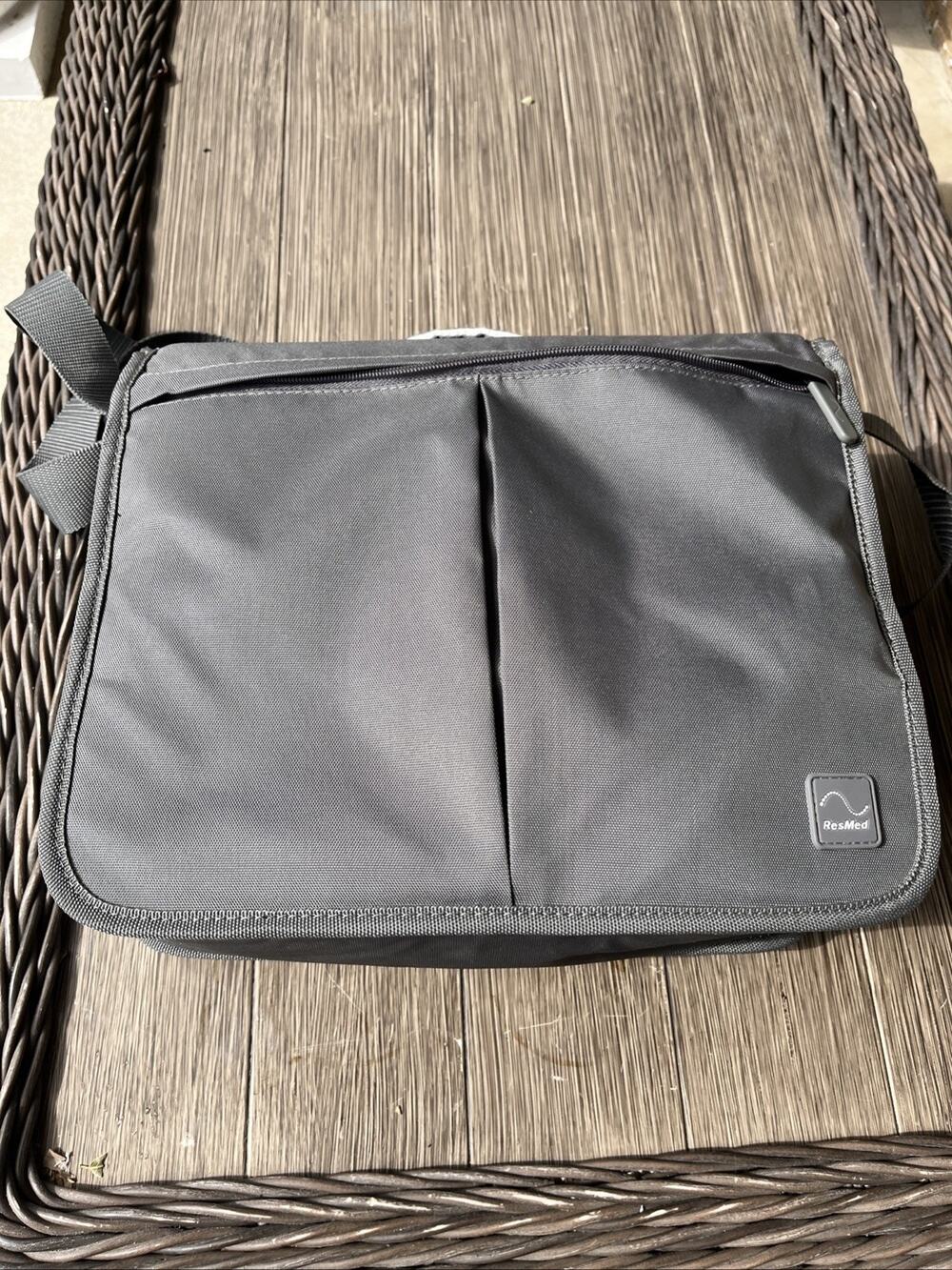 ResMed AirSense 10 - CPAP Travel Tote Bag Autoset Shoulder Strap
